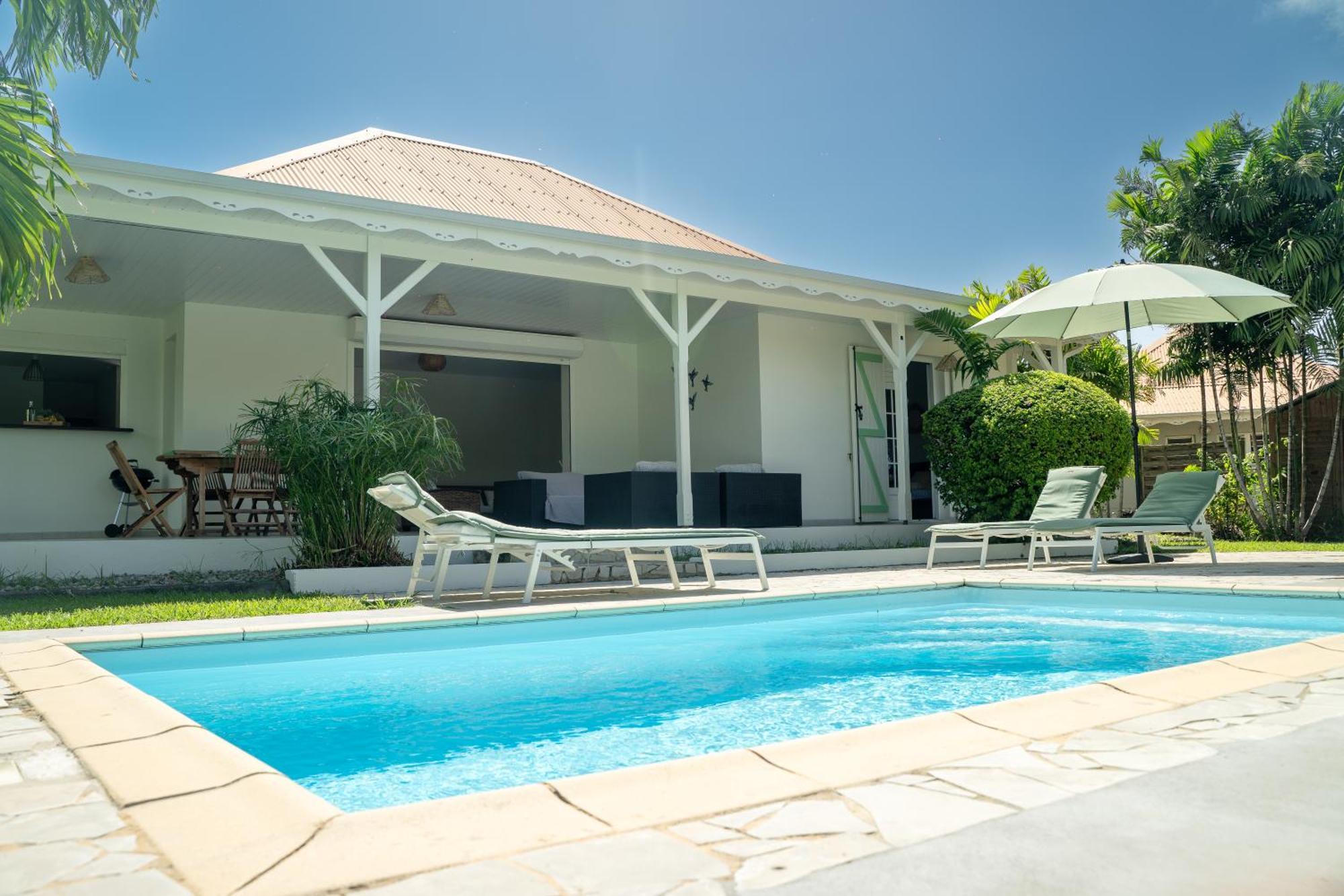 Villa Les 4 Colibris, 3 Chambres, Piscine, Jardin Et Vue Imprenable ! Le Vauclin Luaran gambar
