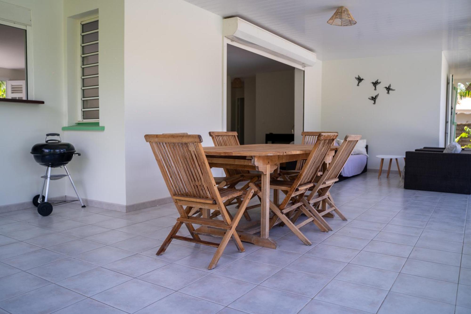 Villa Les 4 Colibris, 3 Chambres, Piscine, Jardin Et Vue Imprenable ! Le Vauclin Luaran gambar