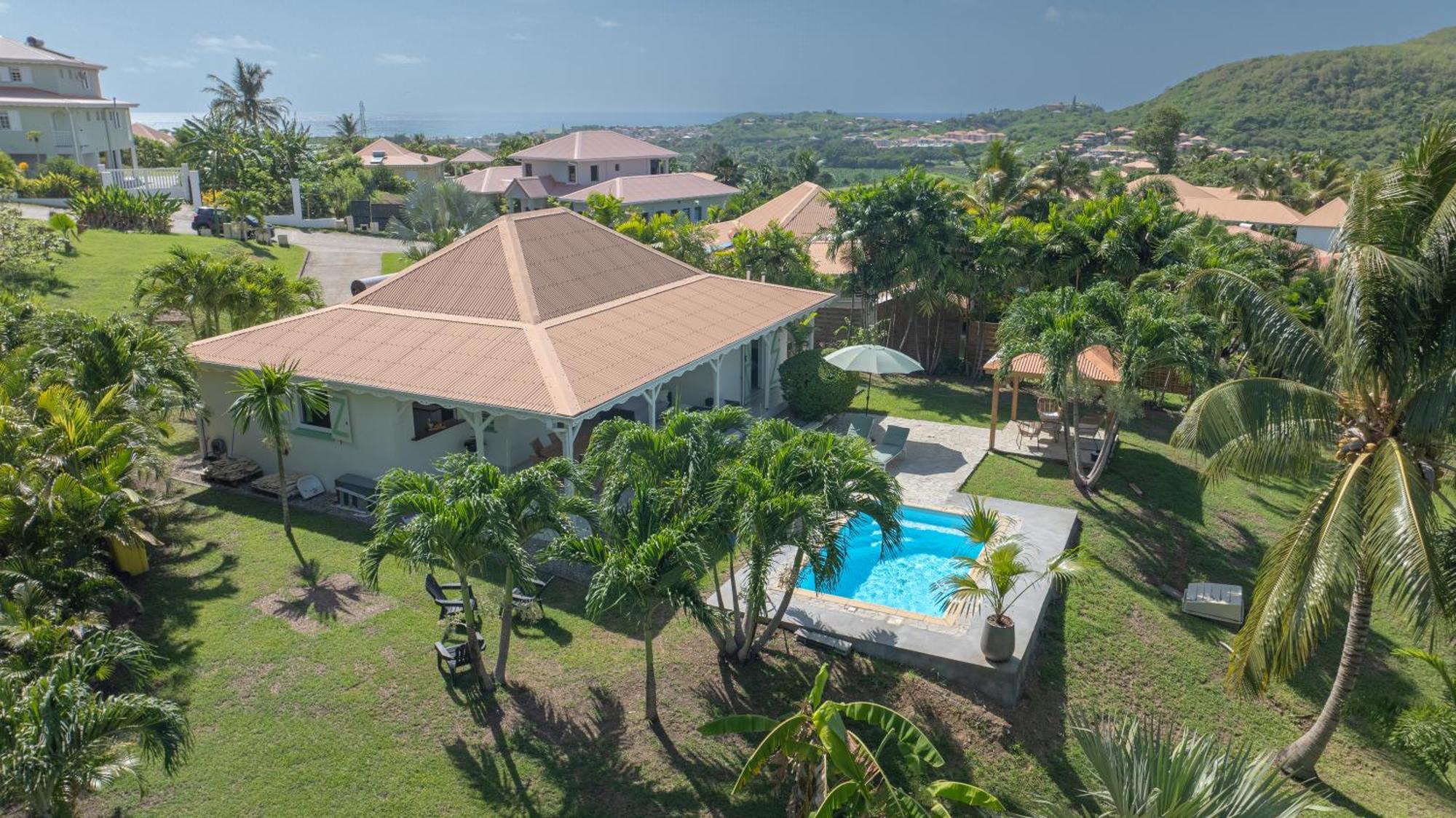 Villa Les 4 Colibris, 3 Chambres, Piscine, Jardin Et Vue Imprenable ! Le Vauclin Luaran gambar