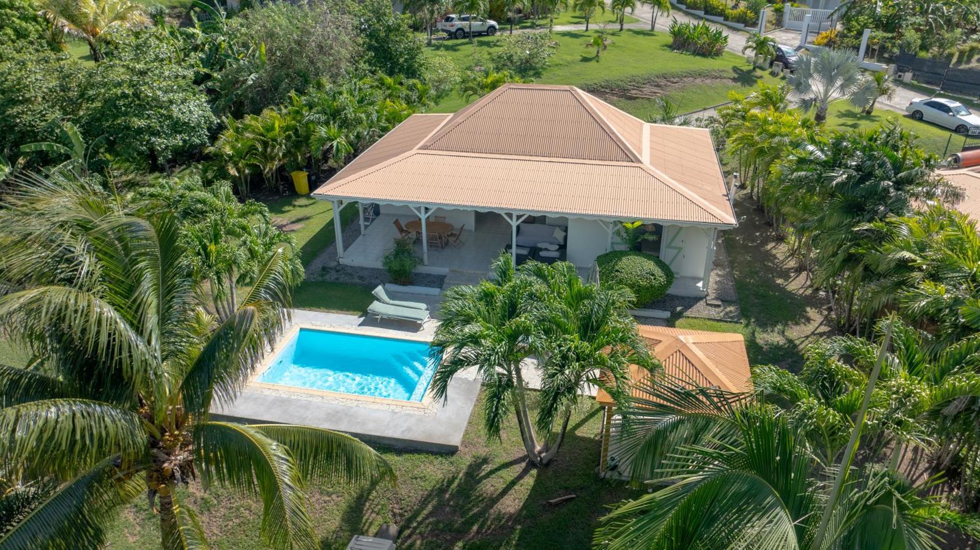 Villa Les 4 Colibris, 3 Chambres, Piscine, Jardin Et Vue Imprenable ! Le Vauclin Luaran gambar